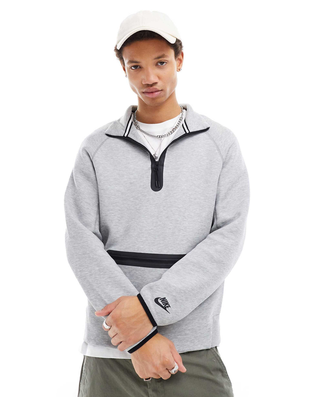 Pull Nike Tech V1